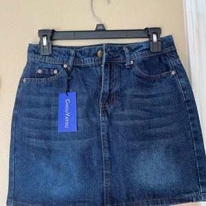 ChouYatou Demin Skirt Brand New never worn XS